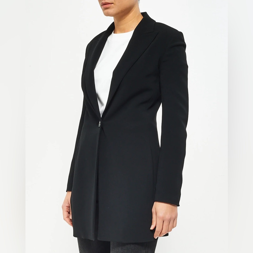 The Row - Cream Long Blazer - Size 4 - Style AC137